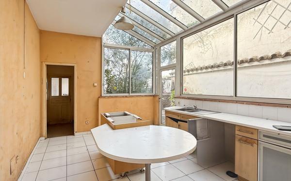 Maison à vendre    6 pièces •  Saint-Nicolas-de-la-Grave