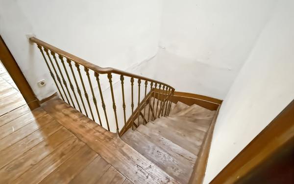 Maison à vendre    6 pièces •  Saint-Nicolas-de-la-Grave