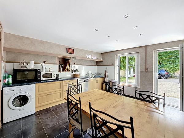 Achat maison bourgeoise sur Poce Sur Cisse 164 m²  sur un parc de 2765 m²