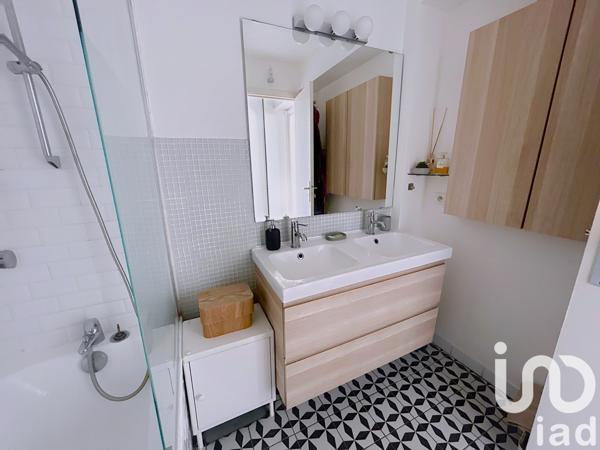 Apartment for sale 5 rooms 91 m² Saint-Cloud