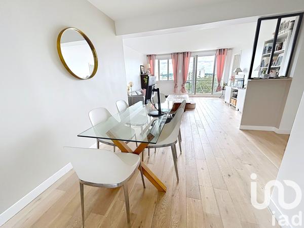 Apartment for sale 5 rooms 91 m² Saint-Cloud
