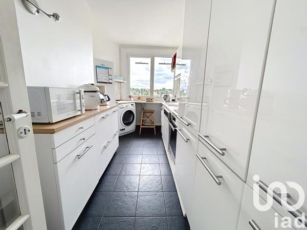 Apartment for sale 5 rooms 91 m² Saint-Cloud