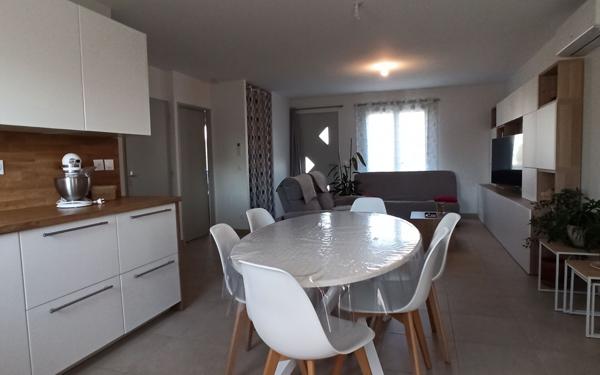 Maison à vendre    3 pièces •  Noyers-sur-Cher