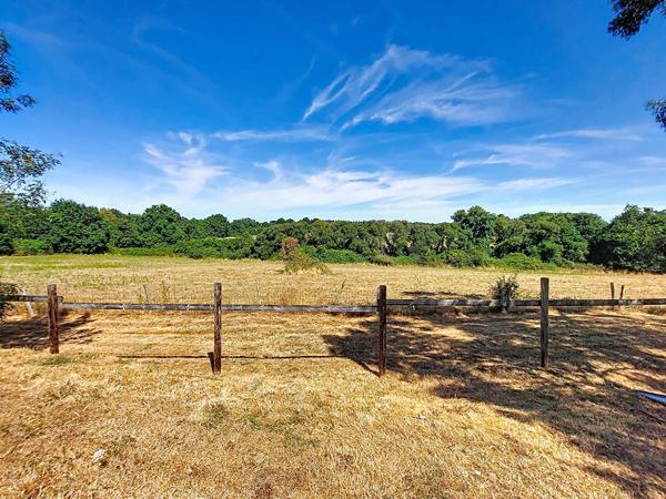 Domaine de 300 m² - Cadre verdoyant de Nort sur Erdre