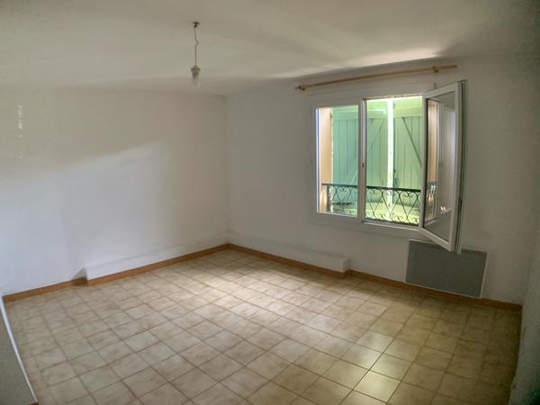 T2/3  avec terrasse sur Cavillargues