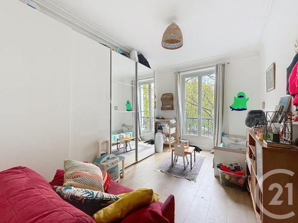 Appartement F3 à vendre  3 pièces - 48,32 m2 PARIS - 75020