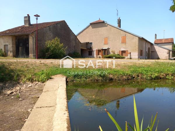 CORPS DE FERME DE 80 M² SUR UN TERRAIN DE 5000 M²