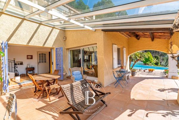 Lorgues, Maison 5 Chambres -  206 m² à vendre