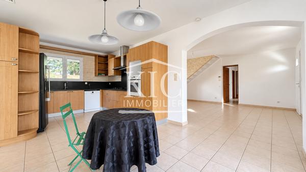 CARCASSONNE - MAISON 162 M² - 4/5 CHAMBRES - PISCINE - TERRAIN 1 120 M² Détails des diagnostics énergétiques