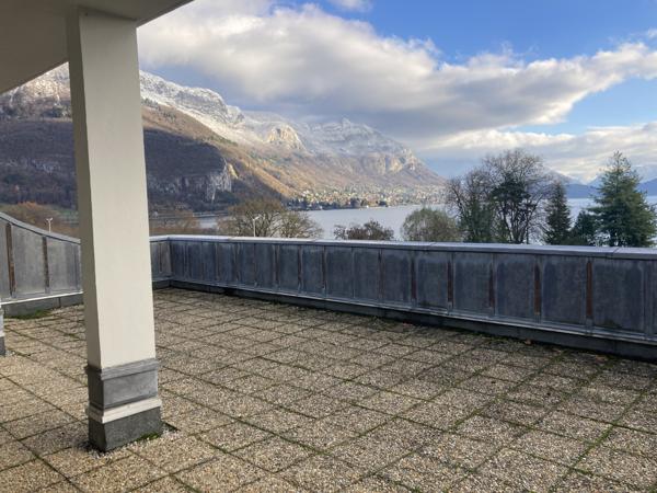 ALBIGNY   Grand studio avec potentiel, à deux pas du lac d'A