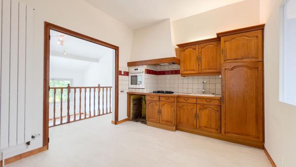 Maison Brunoy 6 pièces et 3 chambres, bureau.