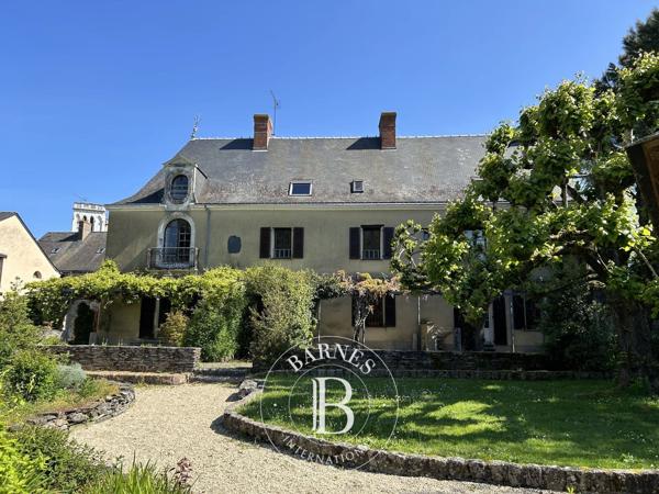 Candé, Maison d'hôtes 18 Chambres -  976 m² à vendre