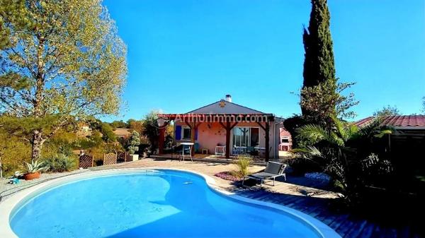 Vente                                                      Maison
                        
                     5 pièces                      129 m2                     à Castres