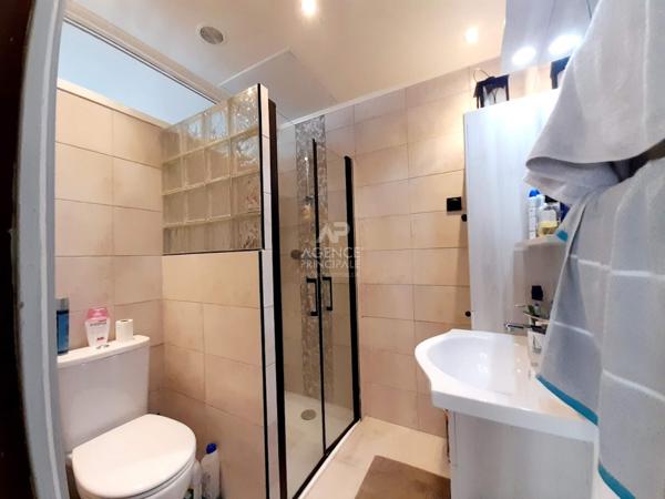 Argenteuil Centre Ville maison Plain pied 2 pièces,1 chambre , dépendance et jardin €214 700 ** - Référence 4330