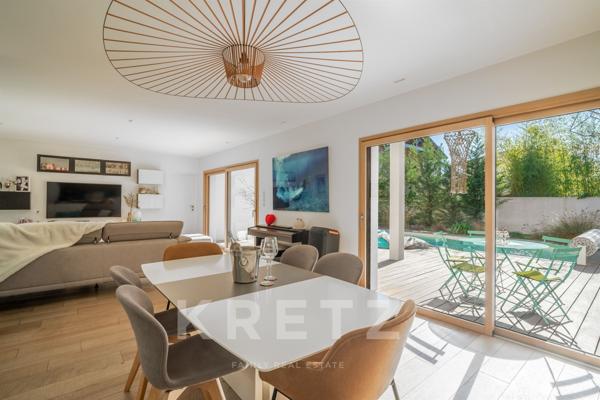 Magnifique villa d’architecte contemporaine – 5 chambres – 202 m² - Piscine