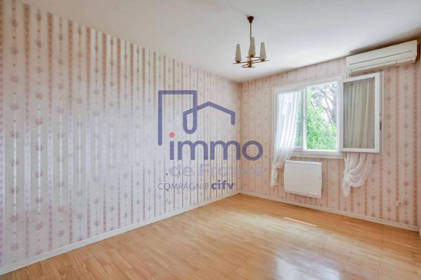 Saint-Priest, quartier des Marendiers, maison individuelle de 13