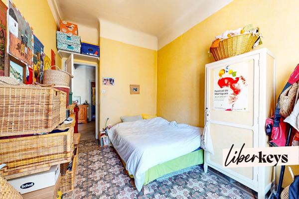 Aubagne centre T4 atypique ~87m² avec terrasse ~16m² et des rangements