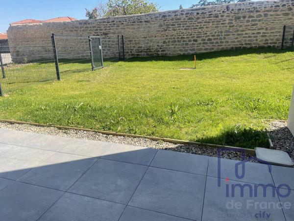 Appartement 2 pièces                                        - 42600 Montbrison Réf : VA38903-CIFVFOREZVELAY