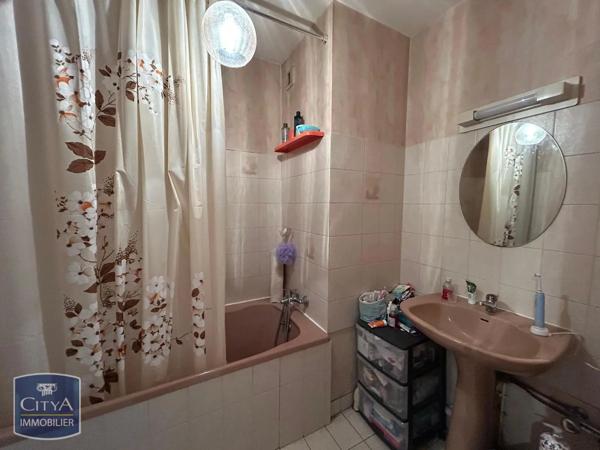 Appartement à louer 3 pièces 66m² Blois (41000)