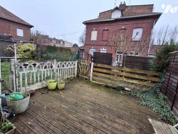 LILLE proche CHU EURASANTE Maison 83m² habitables -3 chambres -cave et grande  TERRASSE SUD
