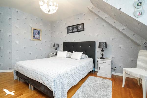 Maison à vendre 389 600 € La Riche 5 p 116 m² DPE C