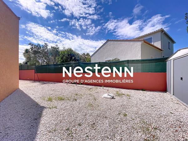 Charmante villa récente 4 faces à Pia, plain-pied, 3 chambres, jardin et garage