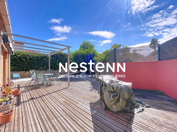 Charmante villa récente 4 faces à Pia, plain-pied, 3 chambres, jardin et garage