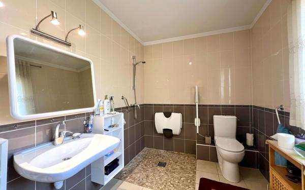 Maison à vendre    4 pièces •  Béziers