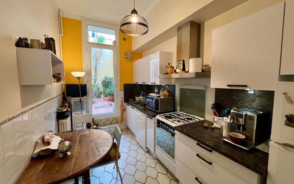 Maison à vendre    4 pièces •  Béziers