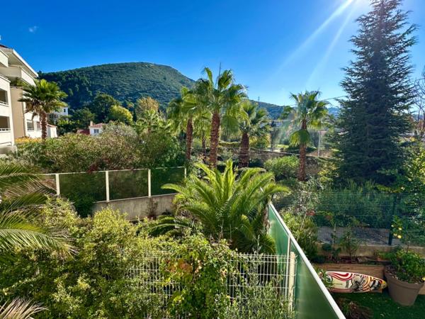 T3 de charme avec Terrasse et Box – Marseille 9e, Traverse Regny – secteur Cabot / Saint-Tronc