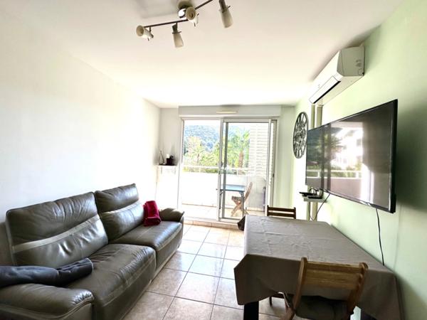 T3 de charme avec Terrasse et Box – Marseille 9e, Traverse Regny – secteur Cabot / Saint-Tronc