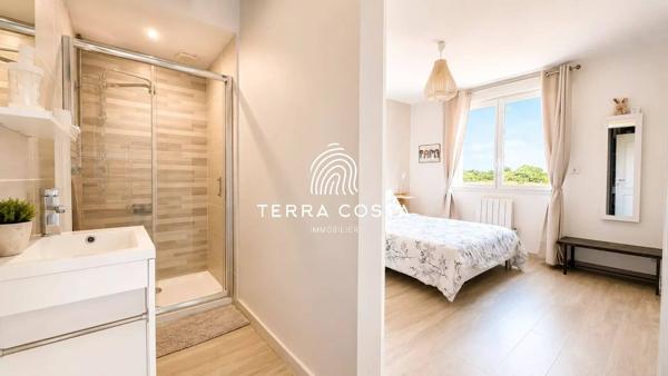 MAISON 210 m² + TERRAIN 10 000 m²