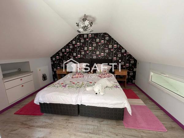 Maison de ville familiale, 224M², jardin, piscine VENDUE MEUBLEE