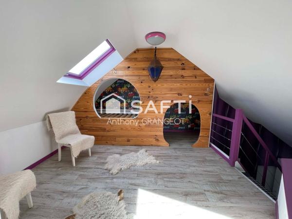 Maison de ville familiale, 224M², jardin, piscine VENDUE MEUBLEE