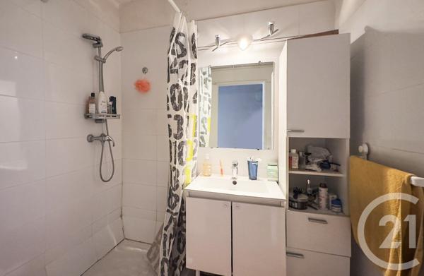 Appartement T3 à vendre  3 pièces - 66,02 m2 MARSEILLE - 13013