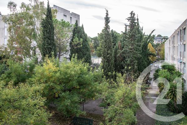 Appartement T3 à vendre  3 pièces - 66,02 m2 MARSEILLE - 13013