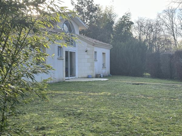 Maison T6 de 150m² (4 chambres et un bureau)