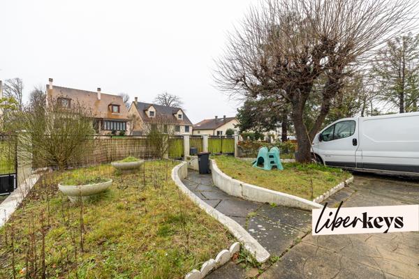 Maison avec Jardin sous-sol et Parkings à Boissy Saint Léger