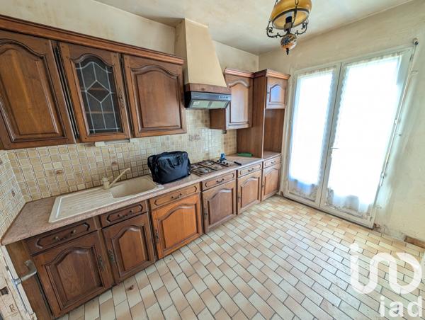 Maison à vendre 3 pièces 68 m² Lussac-les-Châteaux