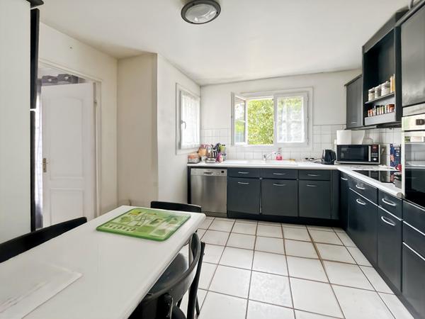 Maison Vaureal 7 pièce(s) 126 m2