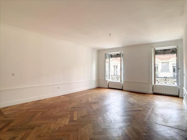 QUARTIER AINAY – T4 – DUPLEX – 93 m2 – 69002 – LYON