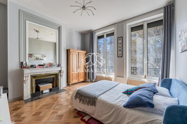 LYON 03 – Appartement 6 pièces de 153 m² avec balcon, caves et grenier