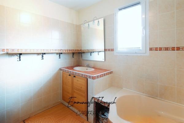 Istres – Maison T4 avec terrasses plein sud, garage et parking