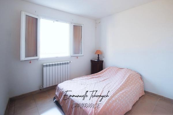 Istres – Maison T4 avec terrasses plein sud, garage et parking