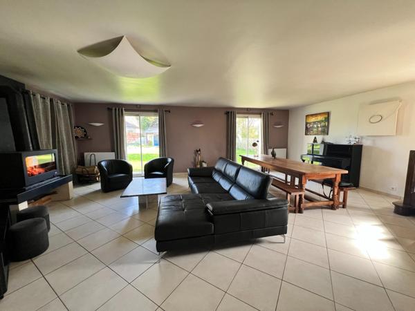 Vaste maison de 250 m² sur un terrain de 1000 m²