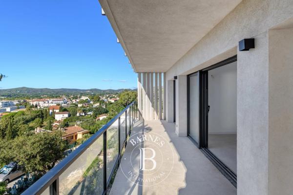 Le Lavandou, Appartement 3 Chambres -  101 m² à vendre