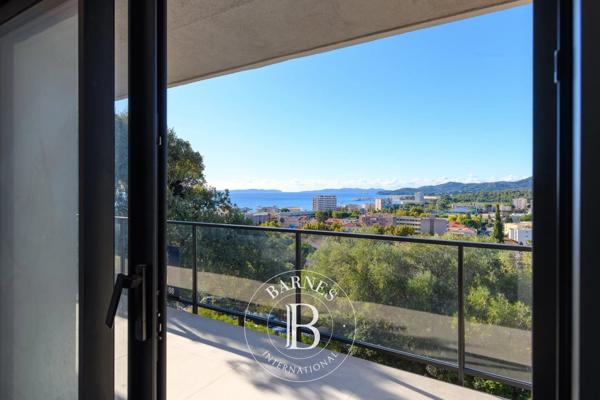 Le Lavandou, Appartement 3 Chambres -  101 m² à vendre