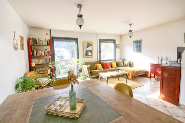 Pavillon au calme et proche du RER B