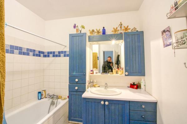 Pavillon au calme et proche du RER B