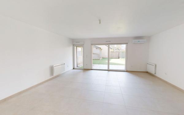Appartement à vendre    3 pièces • 73,85 m2 Volstroff